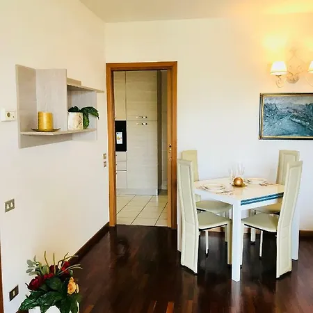 Chic Panoramic Apartment Bergamo Exterior photo